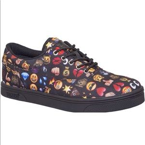 Vlado Footwear Menś  Milo Low Top Sneakers Size8.5